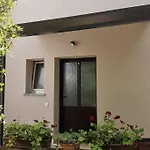 Nice And Cosy Apartment In Pula