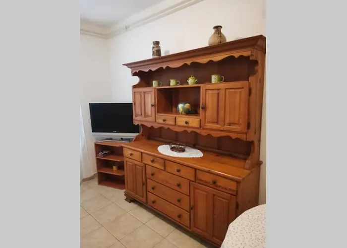 Nice And Cosy Apartment In Pula